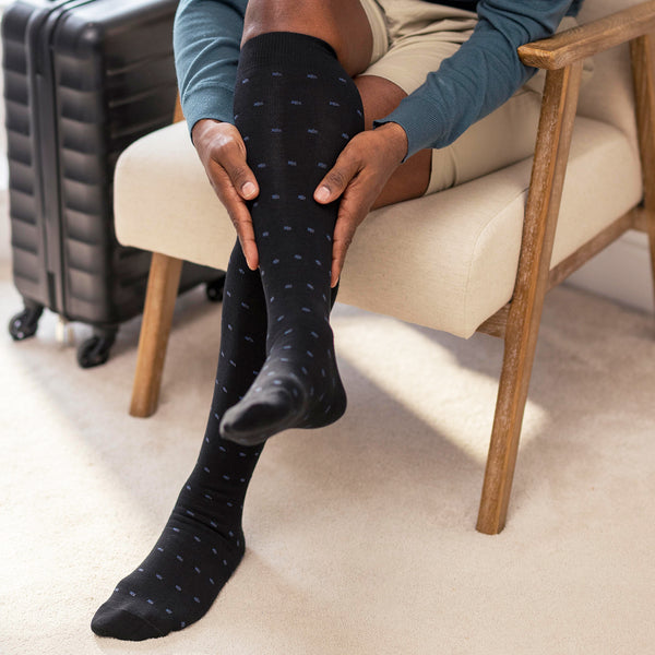 1 Paar Damen-Kompressions-Flugsocken – Schwarz