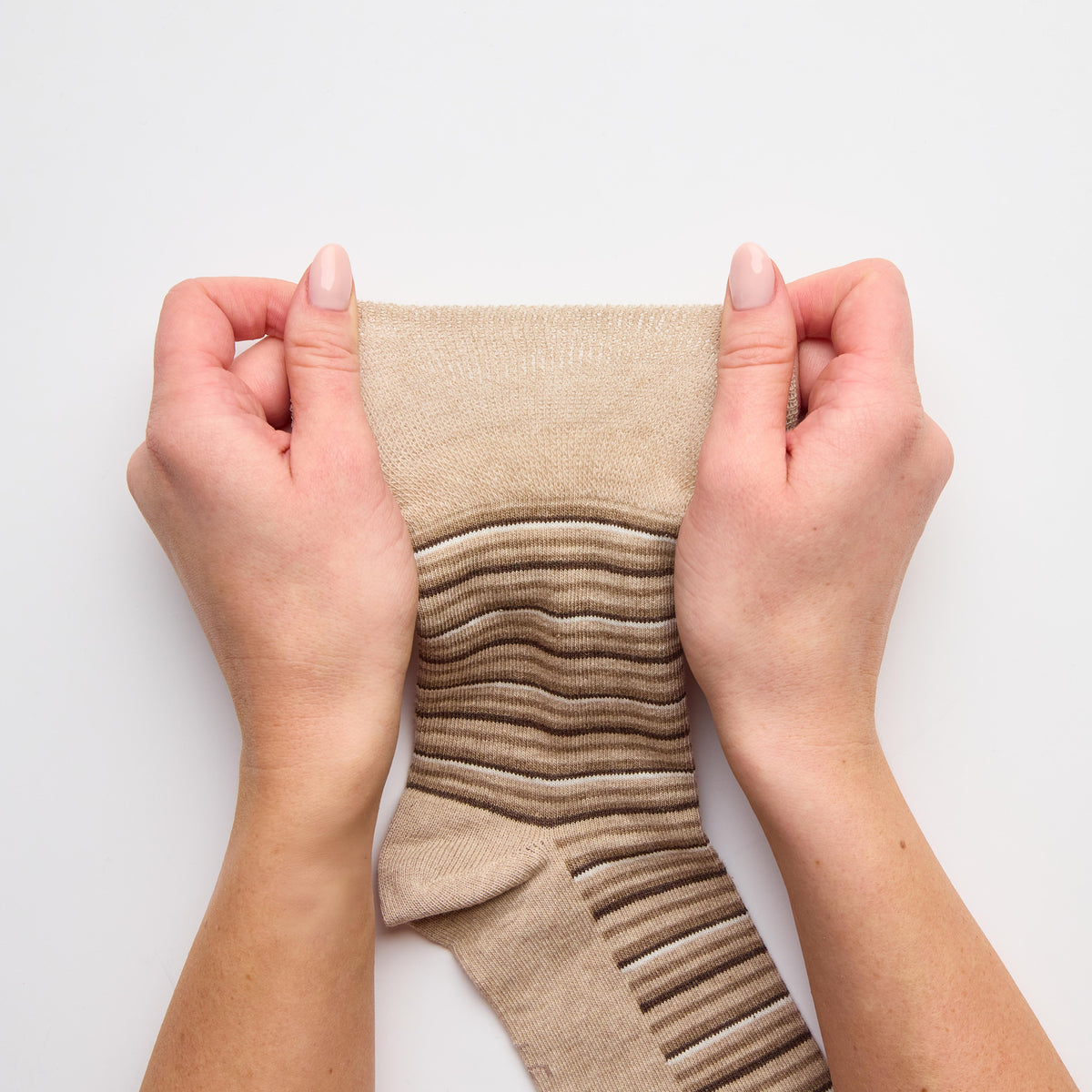 3 Paar Damen-Baumwollsocken mit verschiedenen Streifen, City-Muster, Braun