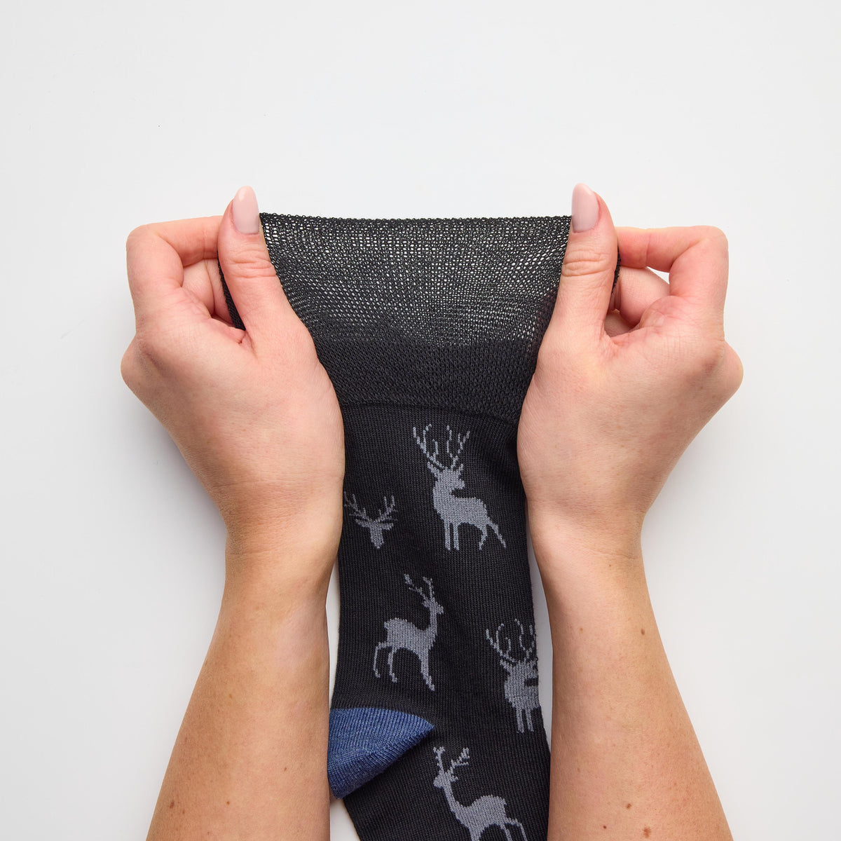 3 Pairs Men's Fun Feet Cotton Socks - Highlands Escape