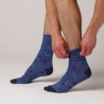 Laden und Abspielen von Videos im Galerie-Viewer, 3 Paar Herren-Baumwollsocken - Cosmic Pulse
