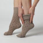 Laden und Abspielen von Videos im Galerie-Viewer, 3 Paar Damen-Baumwollsocken mit digitalen Punkten - Braun/Neutral
