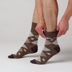 Load and play video in Gallery viewer, 3 Pairs Men&#39;s Argyle Cotton Socks - Leven Brown/Natural
