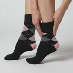 Load and play video in Gallery viewer, 3 Pairs Ladies Highlands Argyle Cotton Socks - Black
