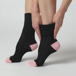 Laden und Abspielen von Videos im Galerie-Viewer, 3 Paar Seclude-Socken mit kontrastierendem Absatz für Damen – Schwarz
