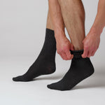 Load and play video in Gallery viewer, 3 Pairs Men&#39;s Bamboo Socks - Black/Charcoal/Navy

