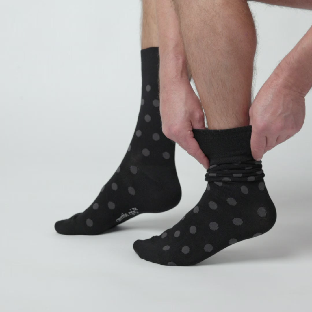 3 Paar Herrensocken aus Bambus – Monochrome Eclipse