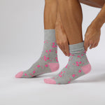 Laden und Abspielen von Videos im Galerie-Viewer, 3 Paar Herren-Baumwollsocken - Vintage Rose
