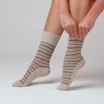 Load and play video in Gallery viewer, 3 Pairs Ladies City Varied Stripe Cotton Socks - Brown

