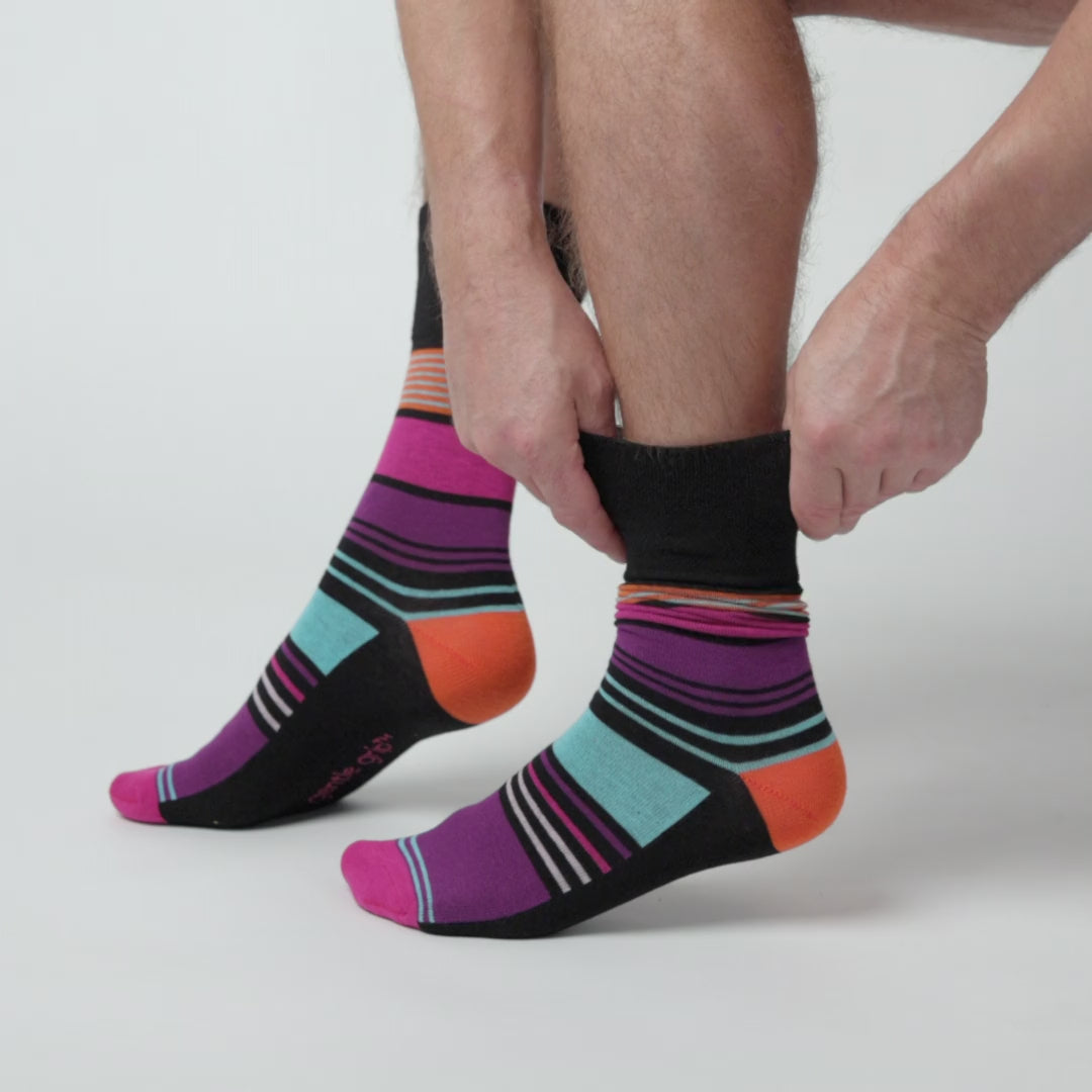3 Paar Baumwollsocken für Herren in Colourburst-Optik – Vibrant Vision