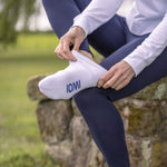 Lade das Bild in den Galerie-Viewer, 3 Paar gepolsterte Diabetiker-Trainersocken – Weiß
